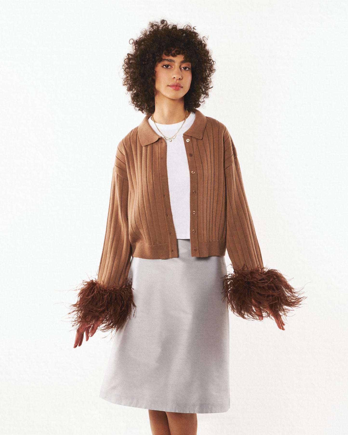 Cardigan with feathers